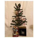 Lot of 3 Christmas Decor