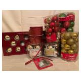 Lot of 8 Christmas Decorations