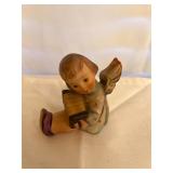 Goebel Hummel figurine, 'Joyous News'