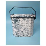 Vintage Grantieware Lunch Pail