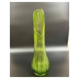 L. E. Smith ï¿½Swungï¿½ Vase 17 1/4"