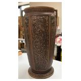 Antique Roseville ï¿½Florentineï¿½ Umbrella Stand