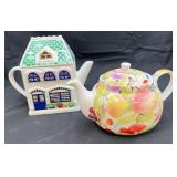 2 Vintage Tea Pots