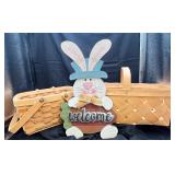 Easter Decor & 2 Wooden Baskets