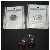 4 ï¿½Iï¿½ Charms Silver-Toned