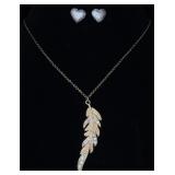 2 Fashion Jewelry Pieces