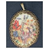 VTG W German Sugar Glass Floral Pendant
