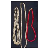 3 VTG Fashion Necklaces
