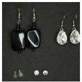 4 Fashion Earrings