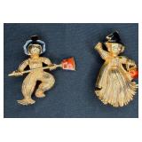 Avon Scarecrow Pair Enamel Brooch/Pin