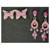 2 Fashion Earrings