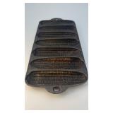 Vintage Cast Iron Corn Stick Cornbread Pan