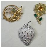 3 VTG Brooch/Pin