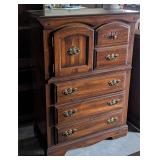 *Vintage Chest of Drawers