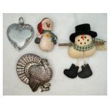 3 Brooch/Pin & 1 Pendant