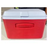 Red Rubbermaid 48-quart