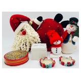Lot of 7 Christmas Decor