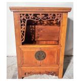 19th-century Chinese Qing Dynasty Side Cabinet