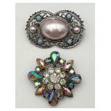 Pair of Pretty Fashion Pins