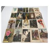 20 Antique & Vintage Postcards