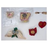 6 Pins/Brooches