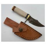 Handmade Damascus Steel Hunting Knife