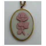 Vtg Franklin Mint MD 1979 Pink Rose Pendant