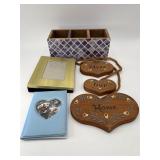 Lot of 4 Home Decor