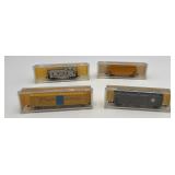 Vintage N-scale model train cars
