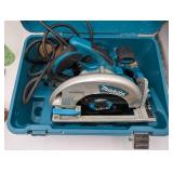 *Makita Circular Saw Like New