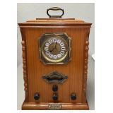 Thomas Vintage Style Clock/Radio/Cassette Player