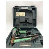 Hitachi NT65M2 2-1/2in Finish Nailer & Case