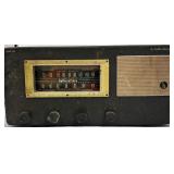 Vintage Hallicrafters S-58 AM/FM Tube Radio