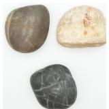 3 Stones