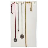 4 Fashion Necklaces