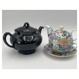 2 VTG/Modern TeaPots