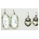 2 Fashion Earrings