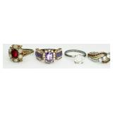 4 Fashion Rings
