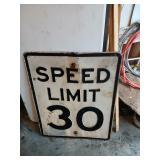 LIVING ESTATE AUCTION - LYNN & HOWARD