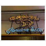 VINTAGE CAMEL NEON CIGAERETTE SIGN 