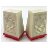 Vtg Butterfly & Flowers Salt & Pepper Shakers