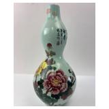 Chinese Gourd Vase With Floral Design
