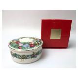 Mikasa Christmas Bouquet Covered Dish