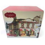 St. Nicholas Square Big Sal