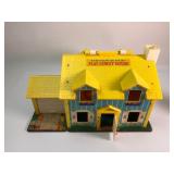 1969 Fisher-Price Play Family House 952