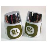 Dispensers Inc. Starline Milk Glass Shakers