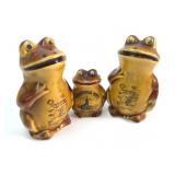 Vintage Ceramic Frog Souvenir Salt & Pepper Set