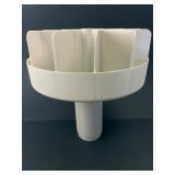 White Plastic Turbine-Style Component