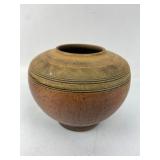 Signed Studio Pottery Vase 7ï¿½ï¿½ Tall 4ï¿½ï¿½ Diameter