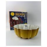 Nordic Ware 12-Cup Bundt Fluted Tube Pan